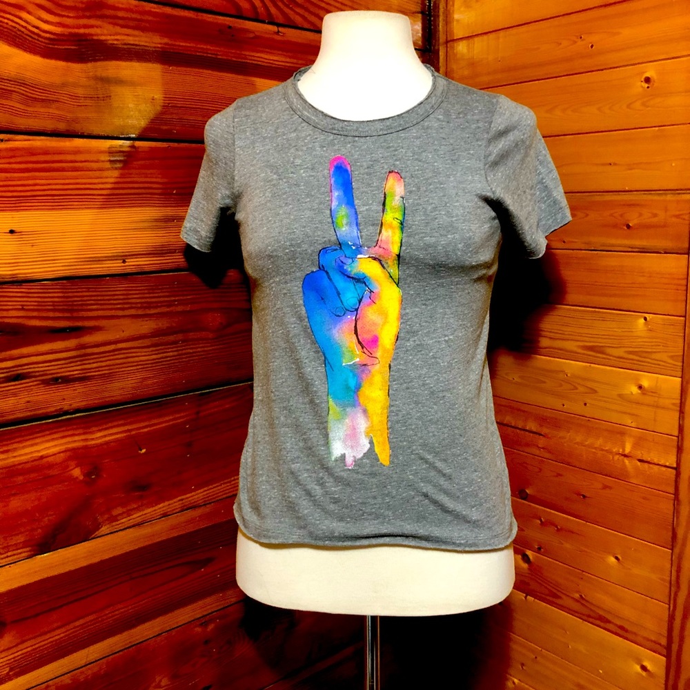 Chaser gray piece hand Tee Sz Sm NWT